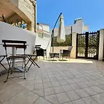 Ada * Marzamemi