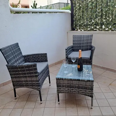 Apartman Ada