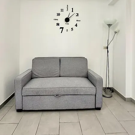 Apartman Ada *